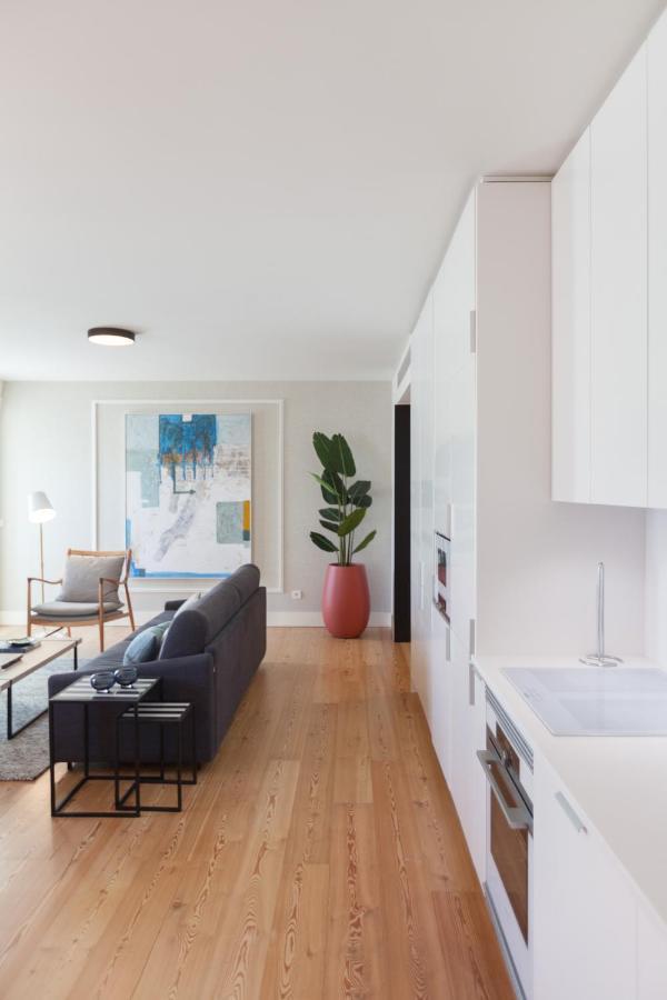 Apartment Flh Praca Comercio Stylish With Balcony Lisbon